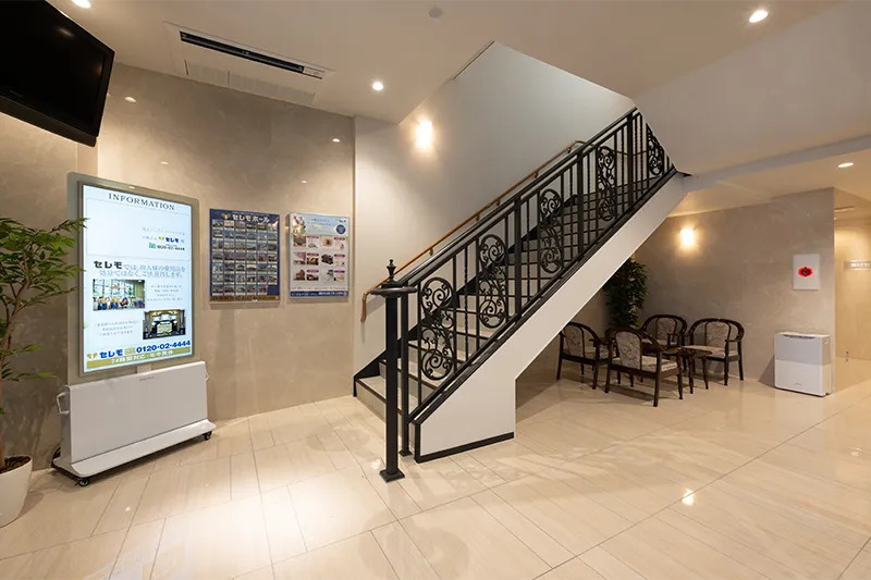 エントランス / 我孫子 葬儀｜セレモ我孫子駅ホール